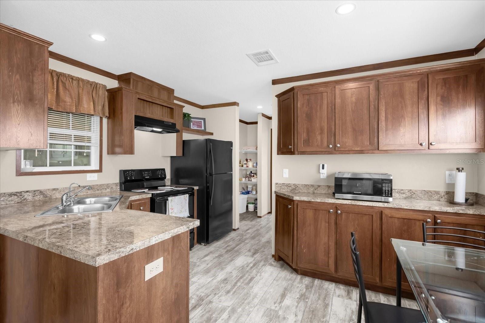 RAINBOW PARK - Residential