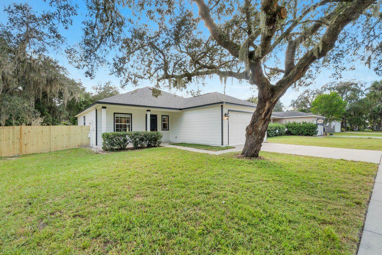 CHULA WOODS - Residential