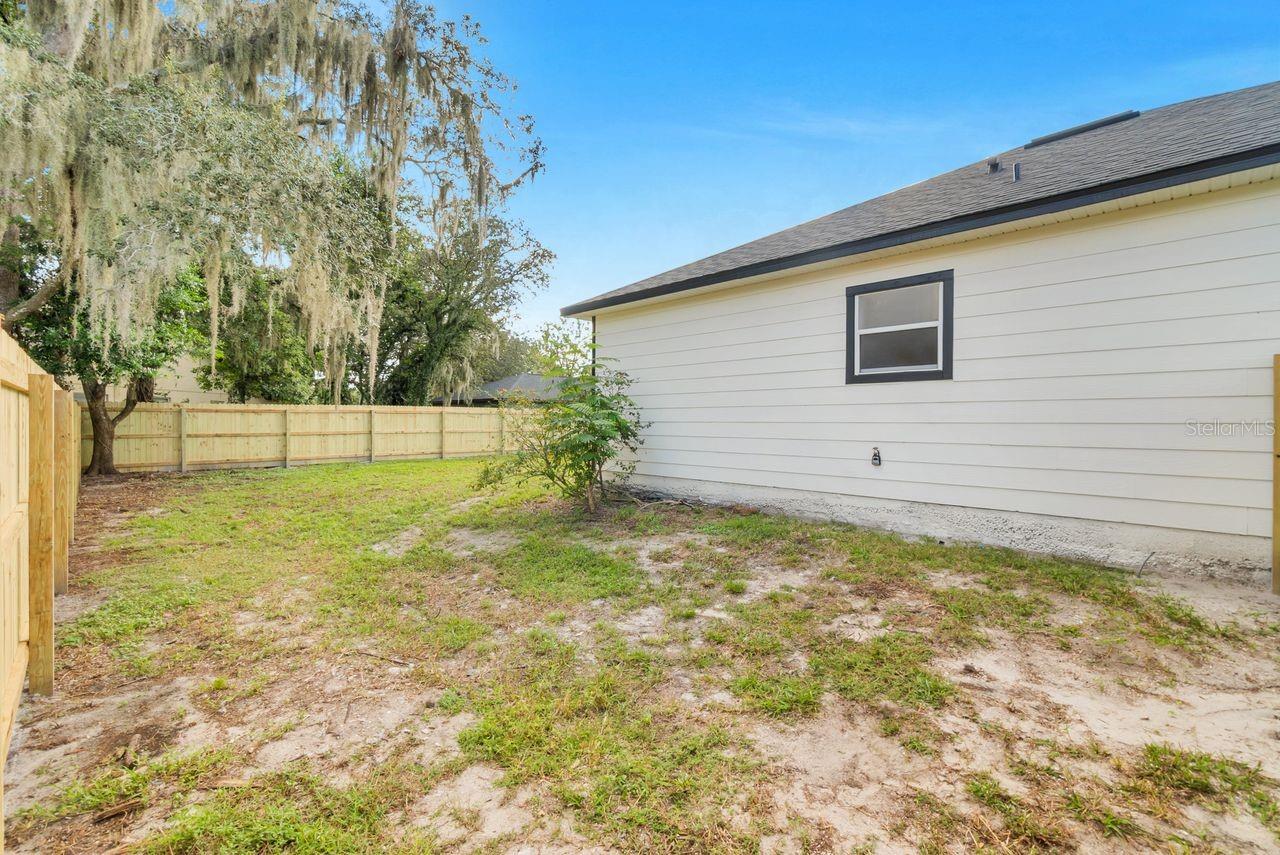 CHULA WOODS - Residential