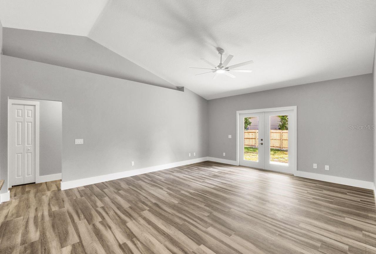 570 E 5TH STREET
