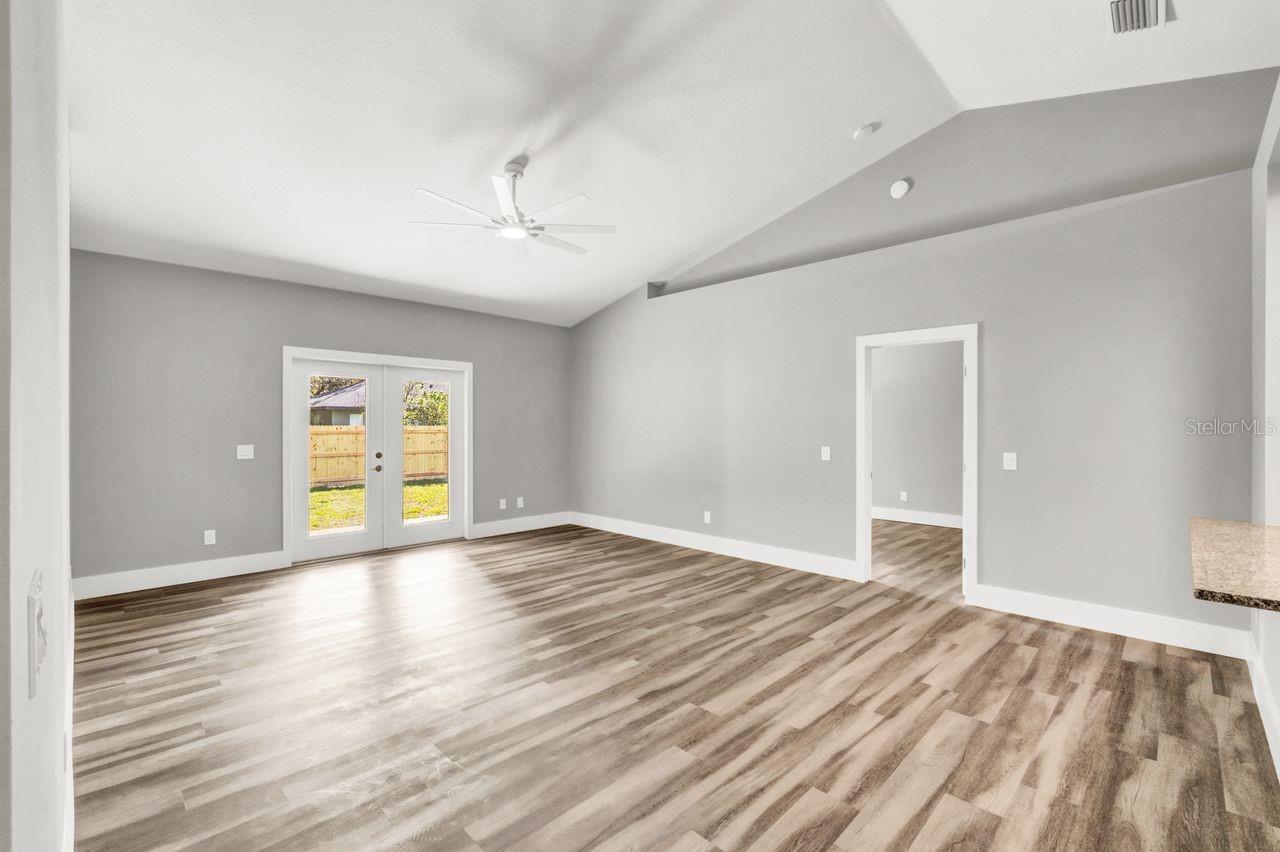 570 E 5TH STREET