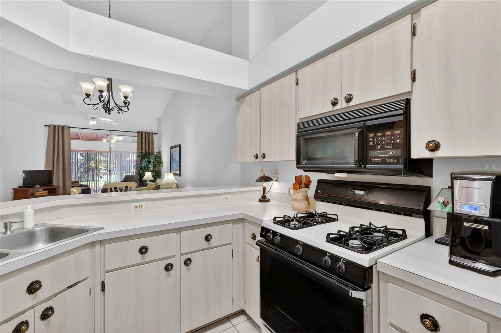 HIGHLAND LAKES PH 01 - Residential