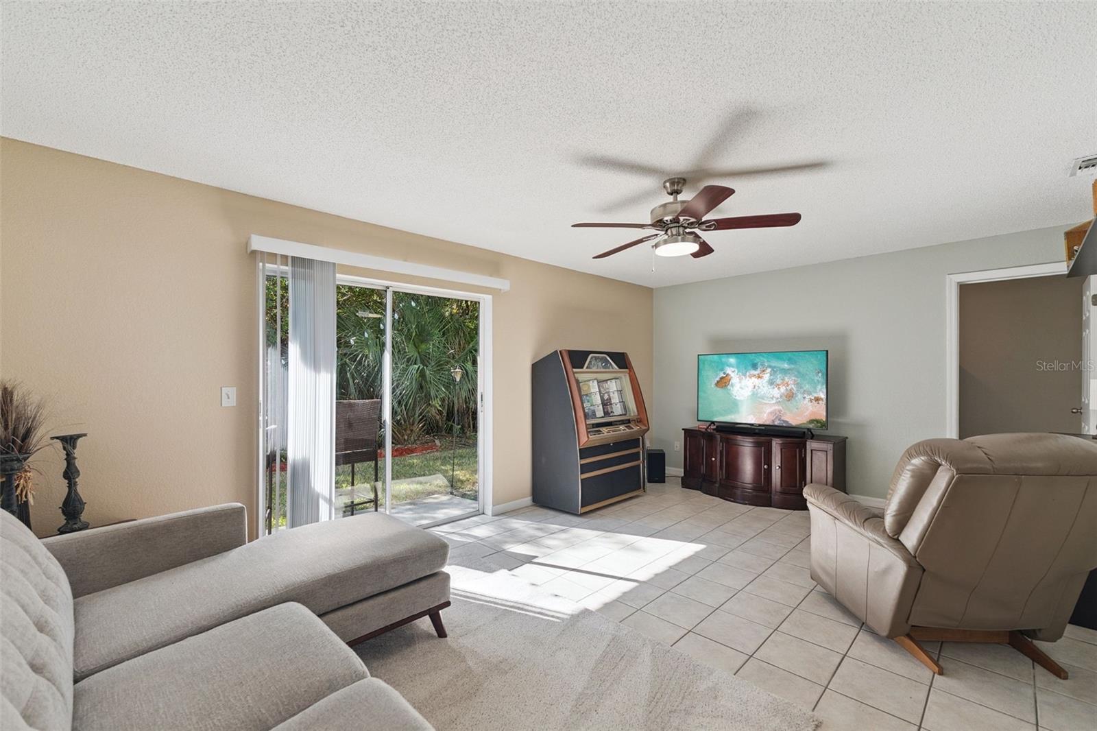 VILLAS AT RIVER OAKS - Residential