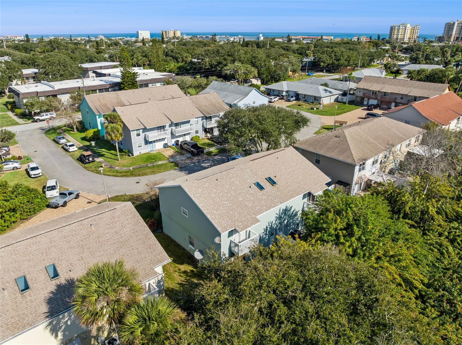 VILLAS AT RIVER OAKS - Residential