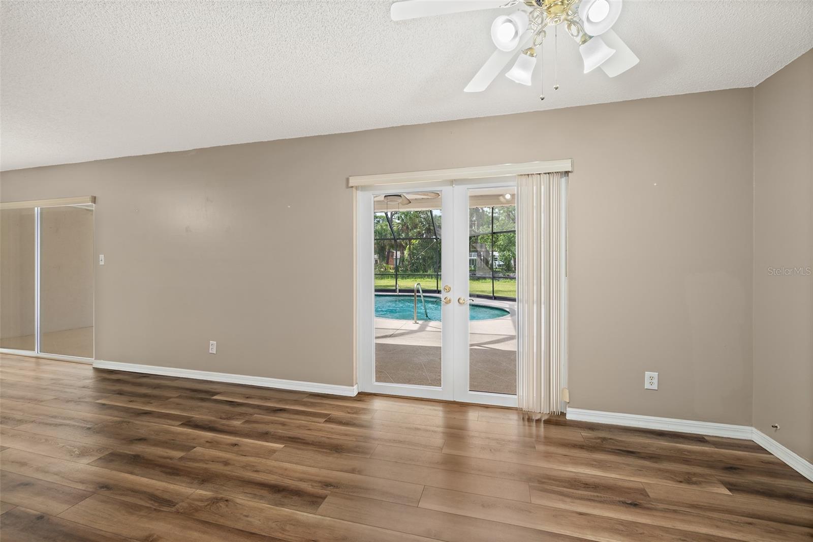 DALEHURST PINES - Residential