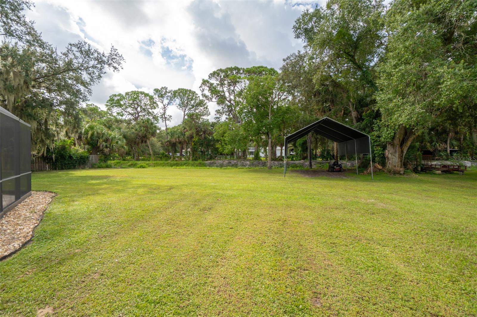 DALEHURST PINES - Residential