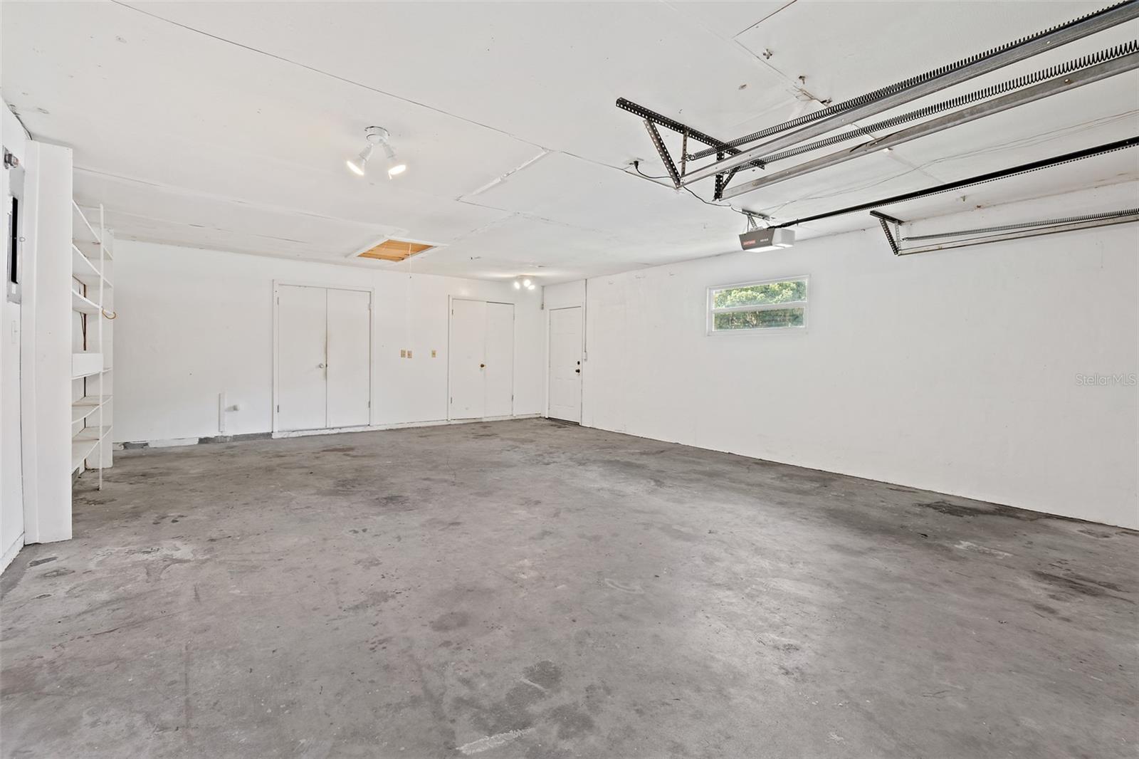 DALEHURST PINES - Residential