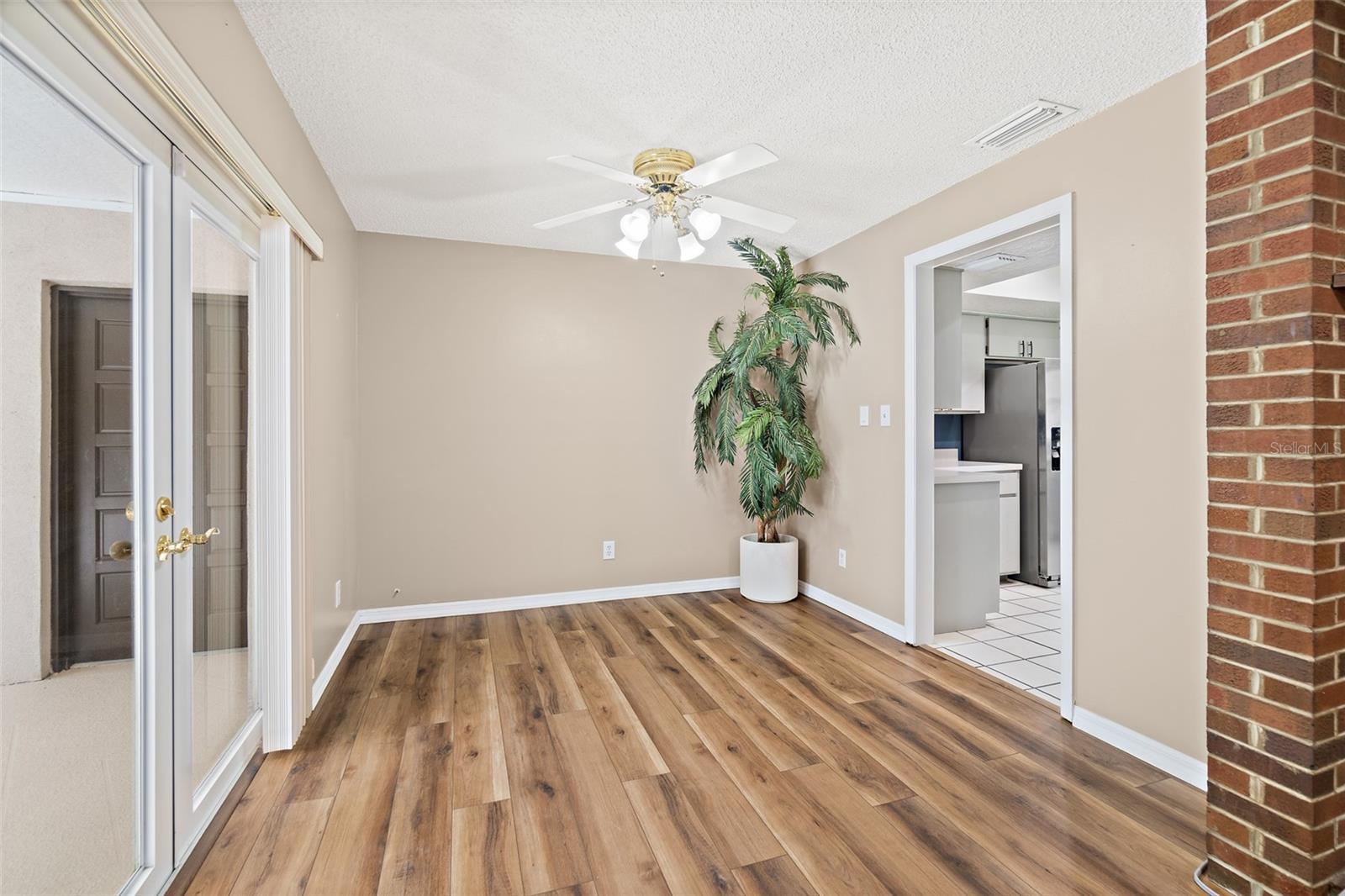 DALEHURST PINES - Residential