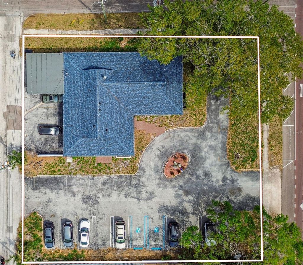 Photo of 3501 1st Avenue S, St Petersburg, FL 33711 (MLS # TB8373879)