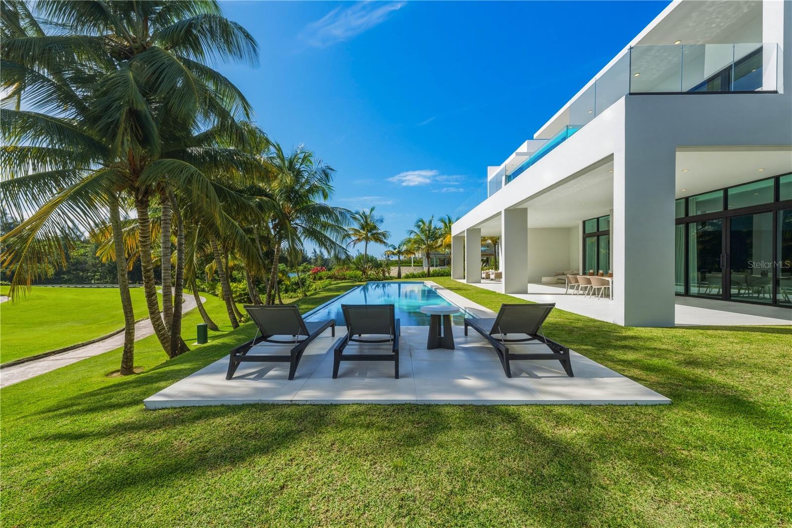 FOUR SEASONS RESORT AND RESIDENCES PUERTO RICO - Residential