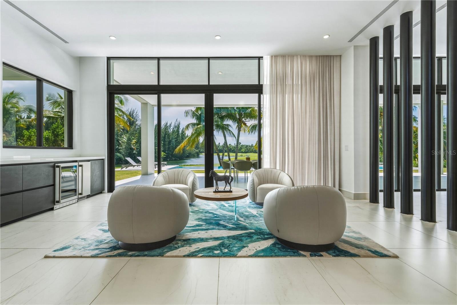 FOUR SEASONS RESORT AND RESIDENCES PUERTO RICO - Residential
