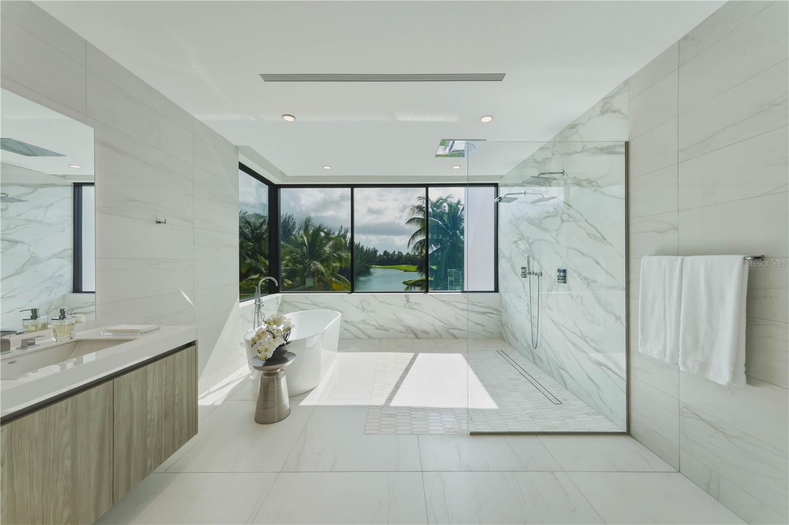 FOUR SEASONS RESORT AND RESIDENCES PUERTO RICO - Residential