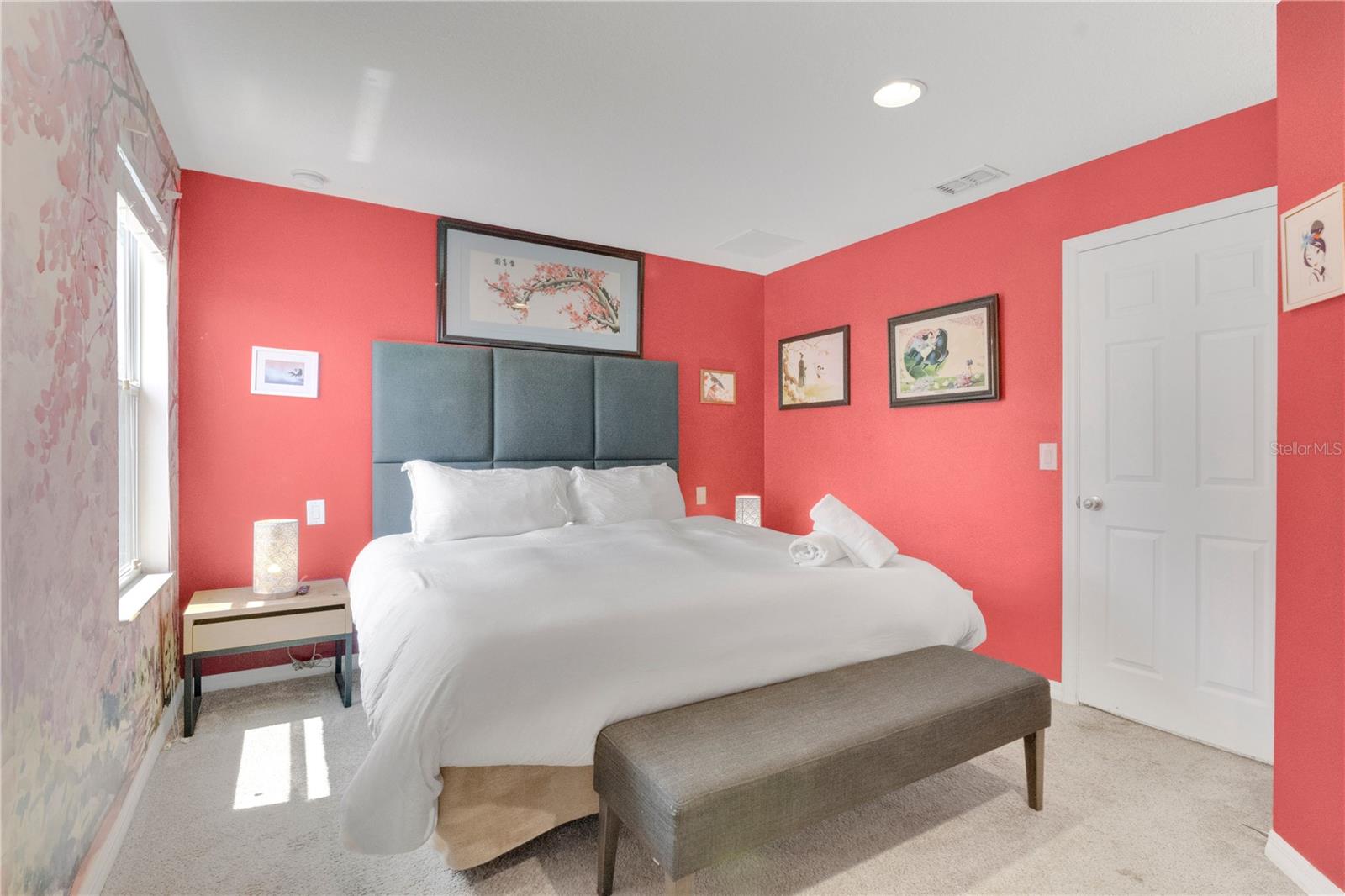 ENCANTADA PH 2 - Residential