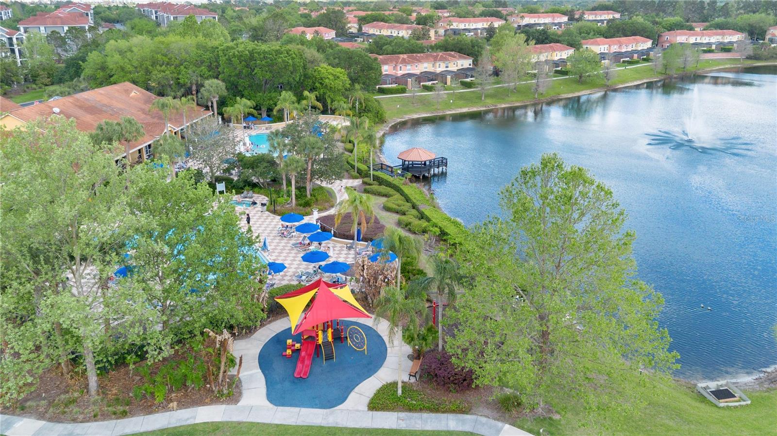 ENCANTADA PH 2 - Residential