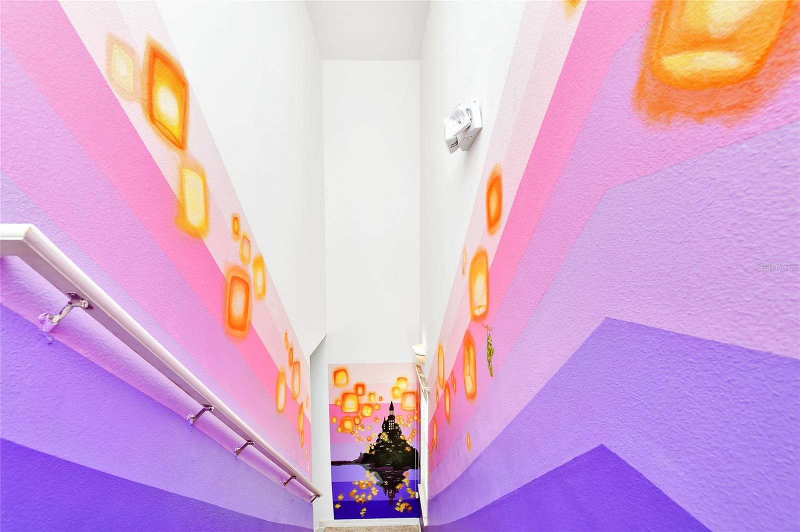 ENCANTADA PH 2 - Residential