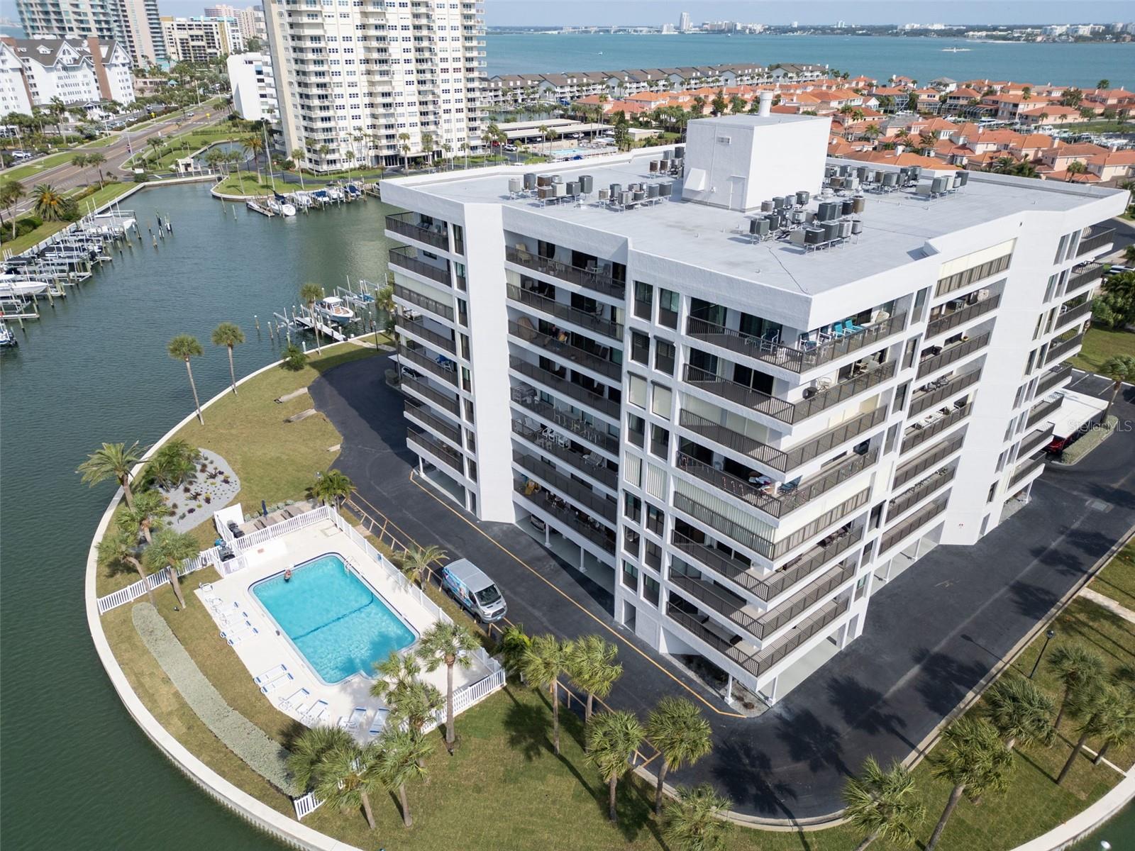 HARBORAGE CONDO BELLEAIR BEACH - Residential
