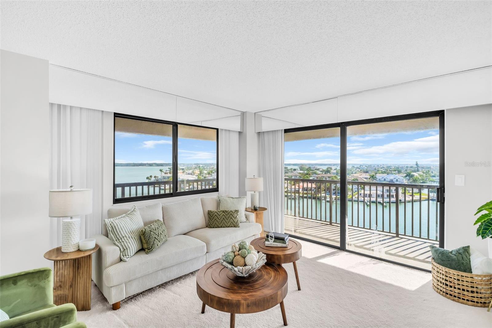 HARBORAGE CONDO BELLEAIR BEACH - Residential