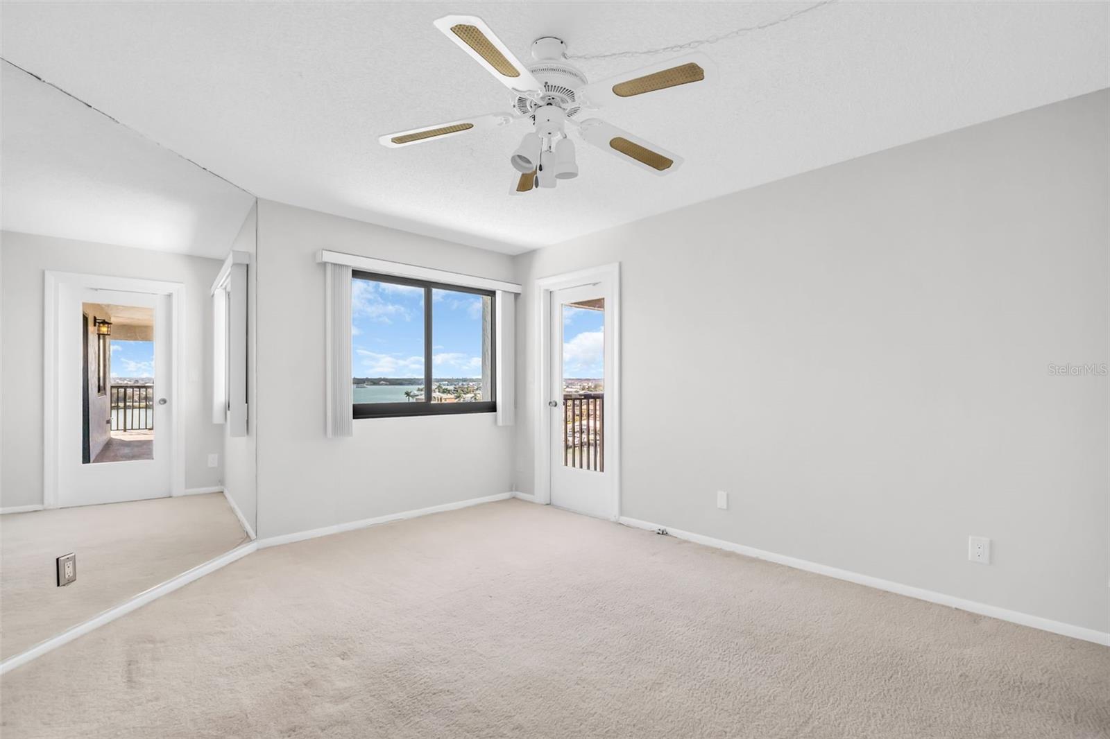 HARBORAGE CONDO BELLEAIR BEACH - Residential