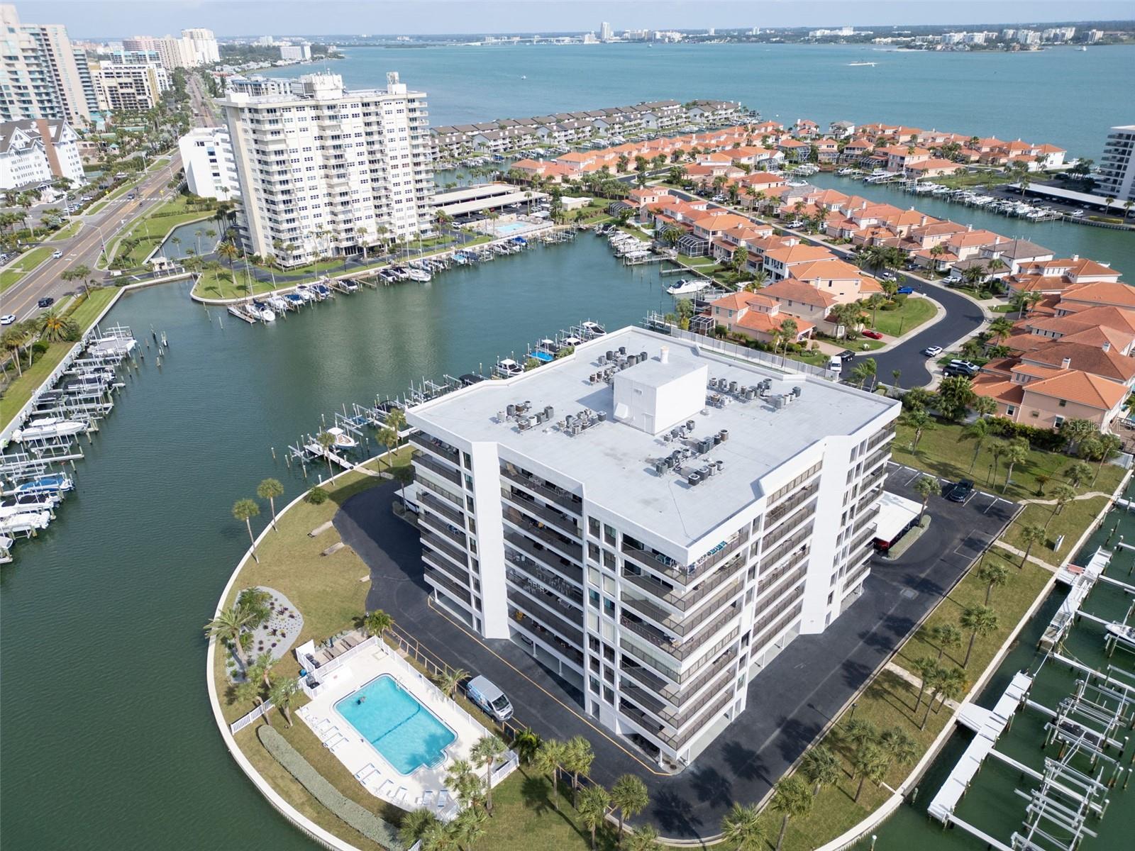 HARBORAGE CONDO BELLEAIR BEACH - Residential