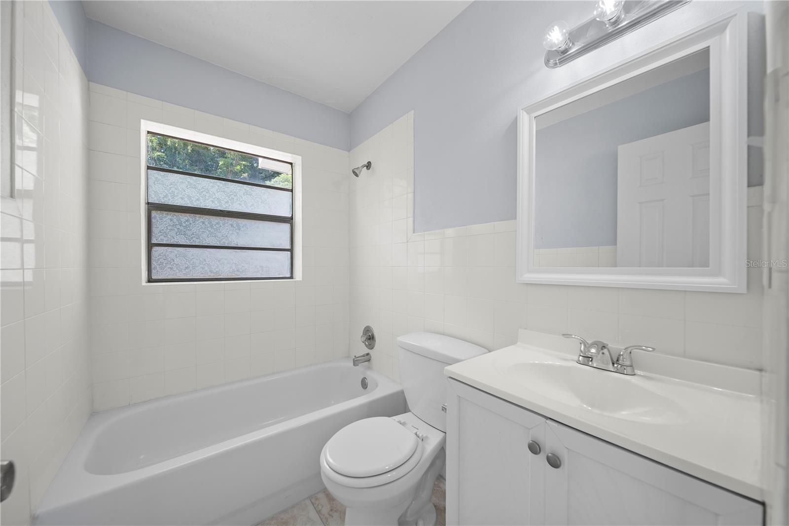 BILTMORE SHORES SEC 02 - Residential Lease