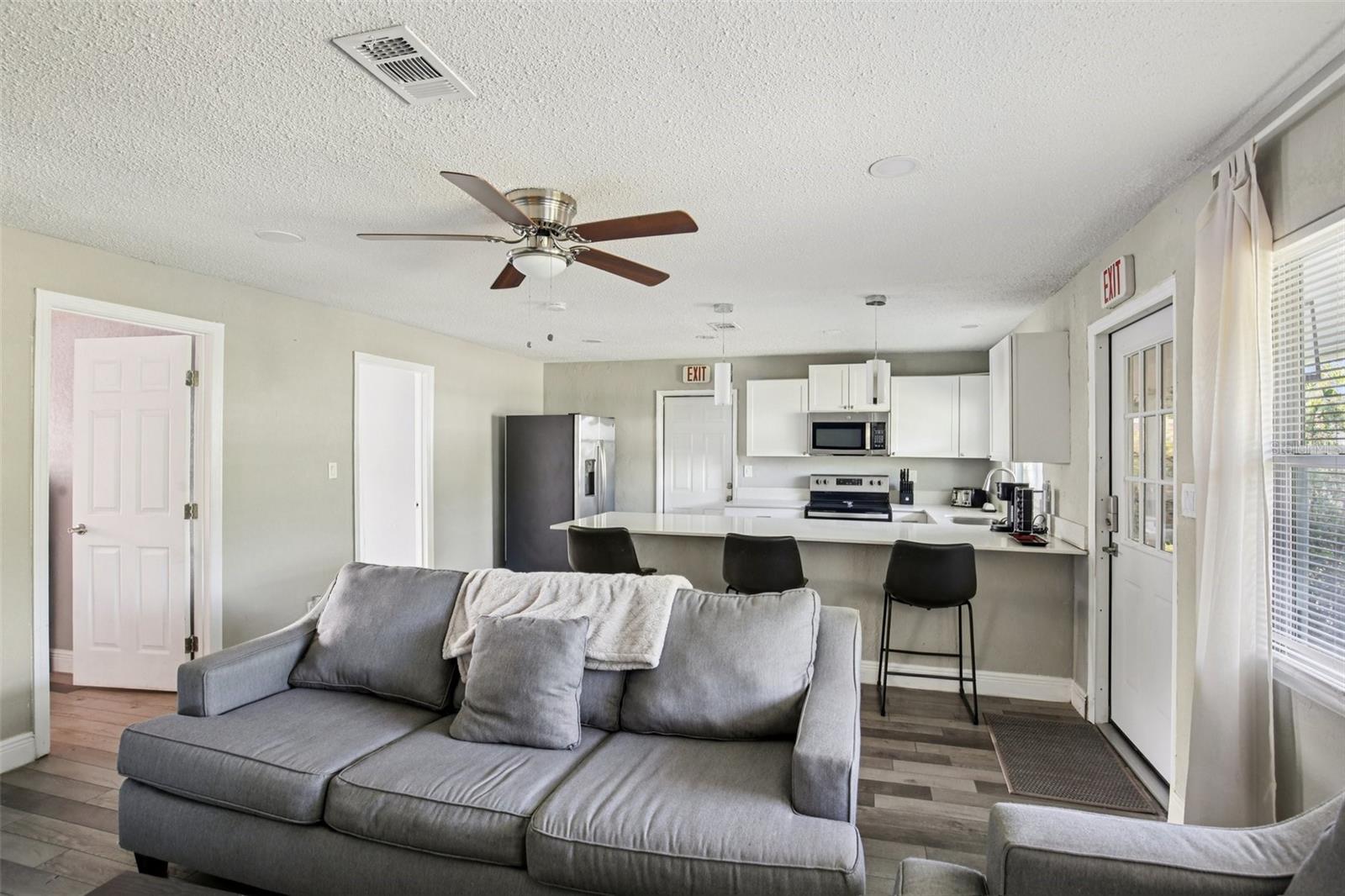 APOLLO BEACH UNIT ONE PT ONE - Residential