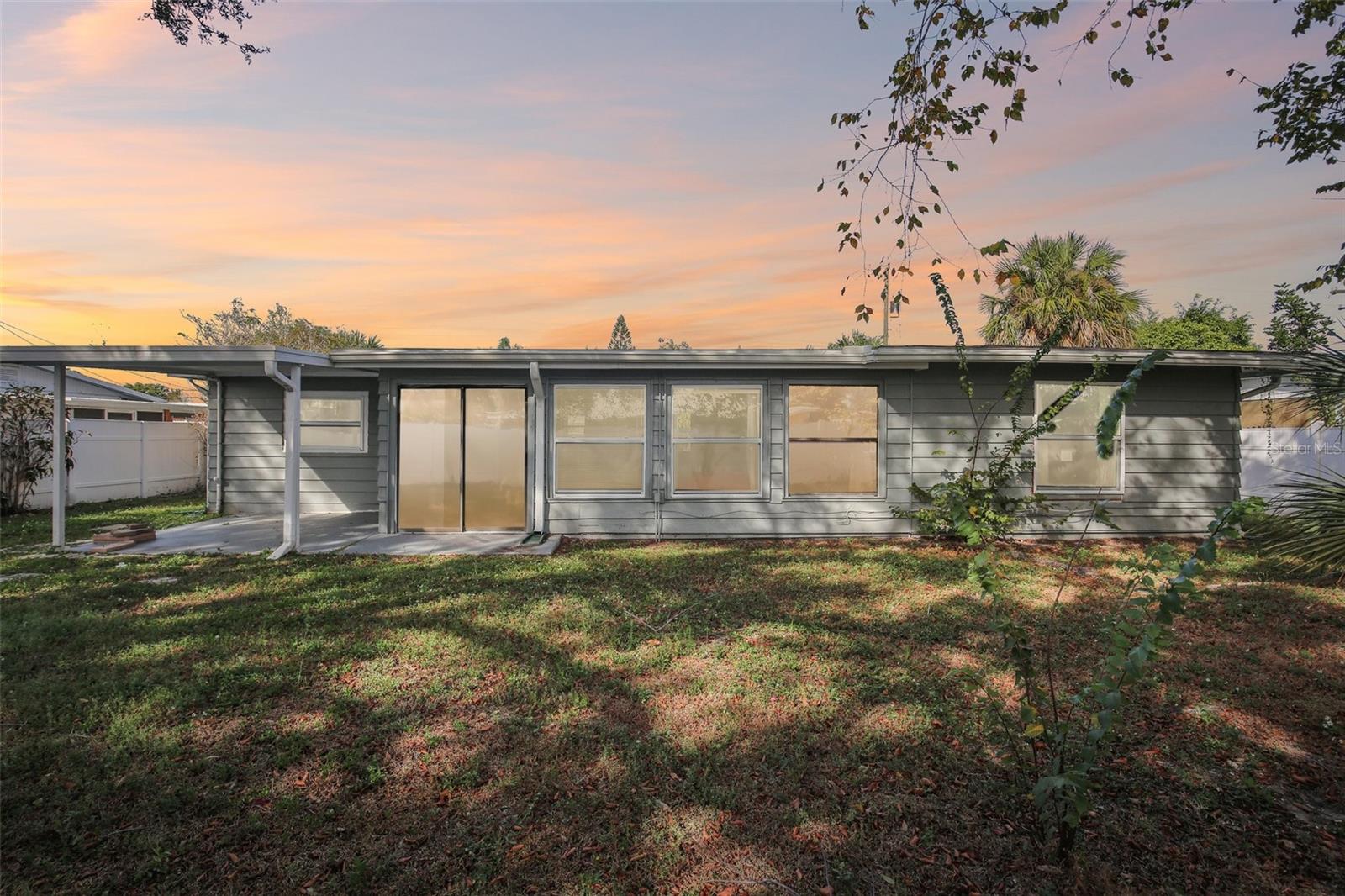 APOLLO BEACH UNIT ONE PT ONE - Residential