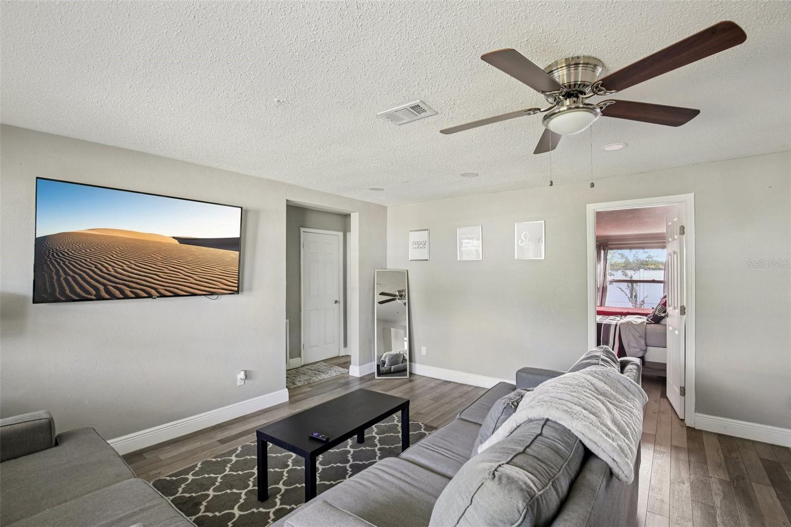 APOLLO BEACH UNIT ONE PT ONE - Residential