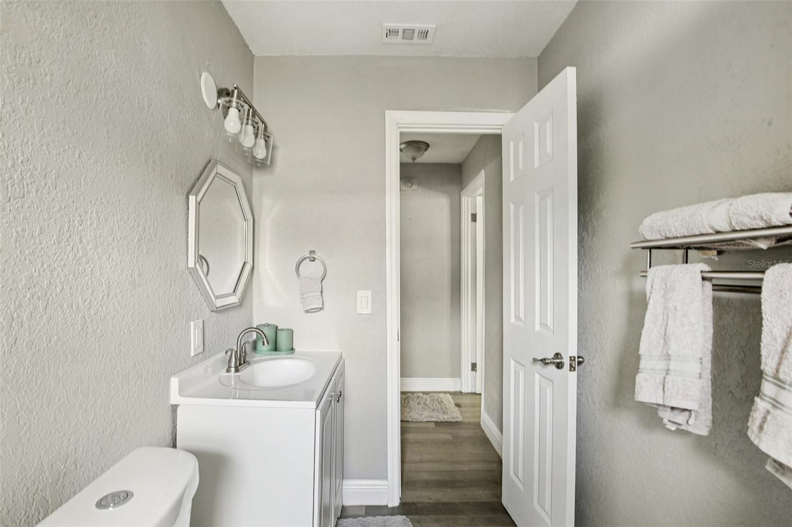 APOLLO BEACH UNIT ONE PT ONE - Residential