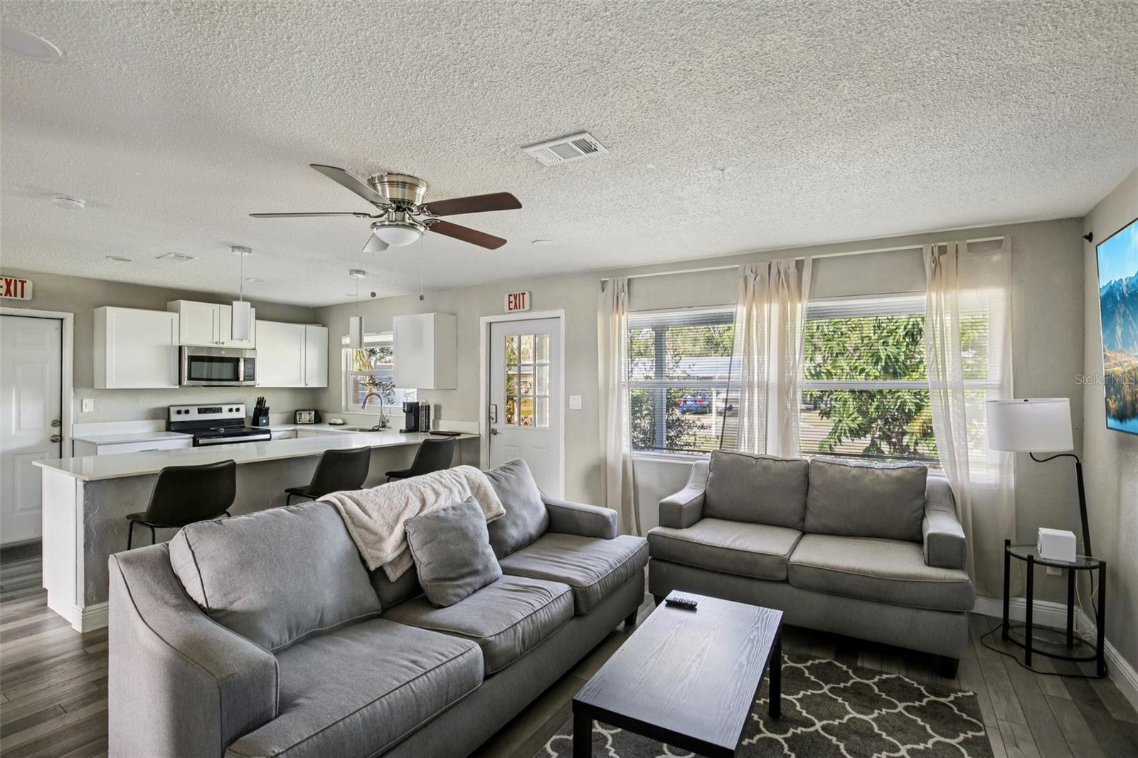 APOLLO BEACH UNIT ONE PT ONE - Residential