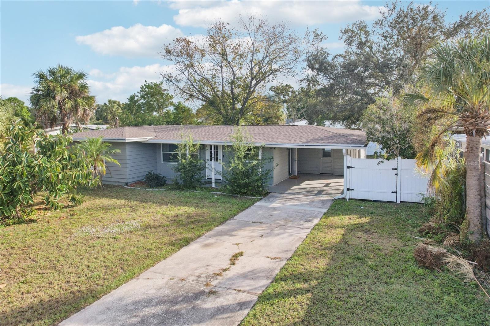 APOLLO BEACH UNIT ONE PT ONE - Residential