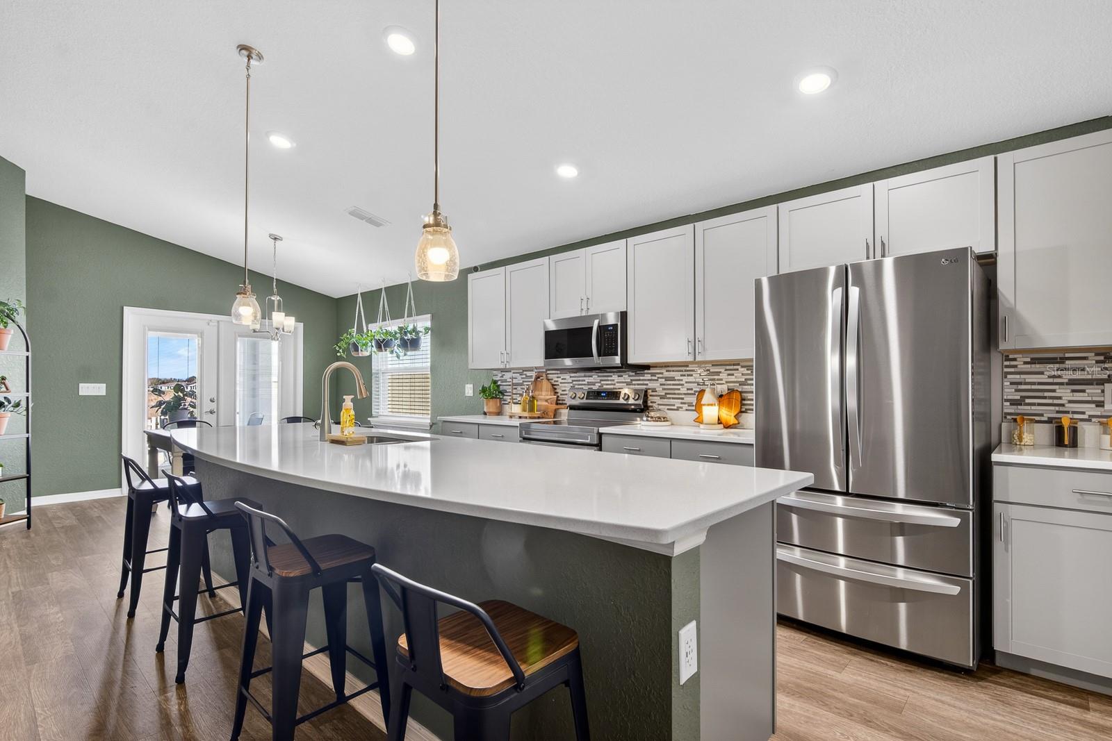 RIDGEWOOD WEST - Residential