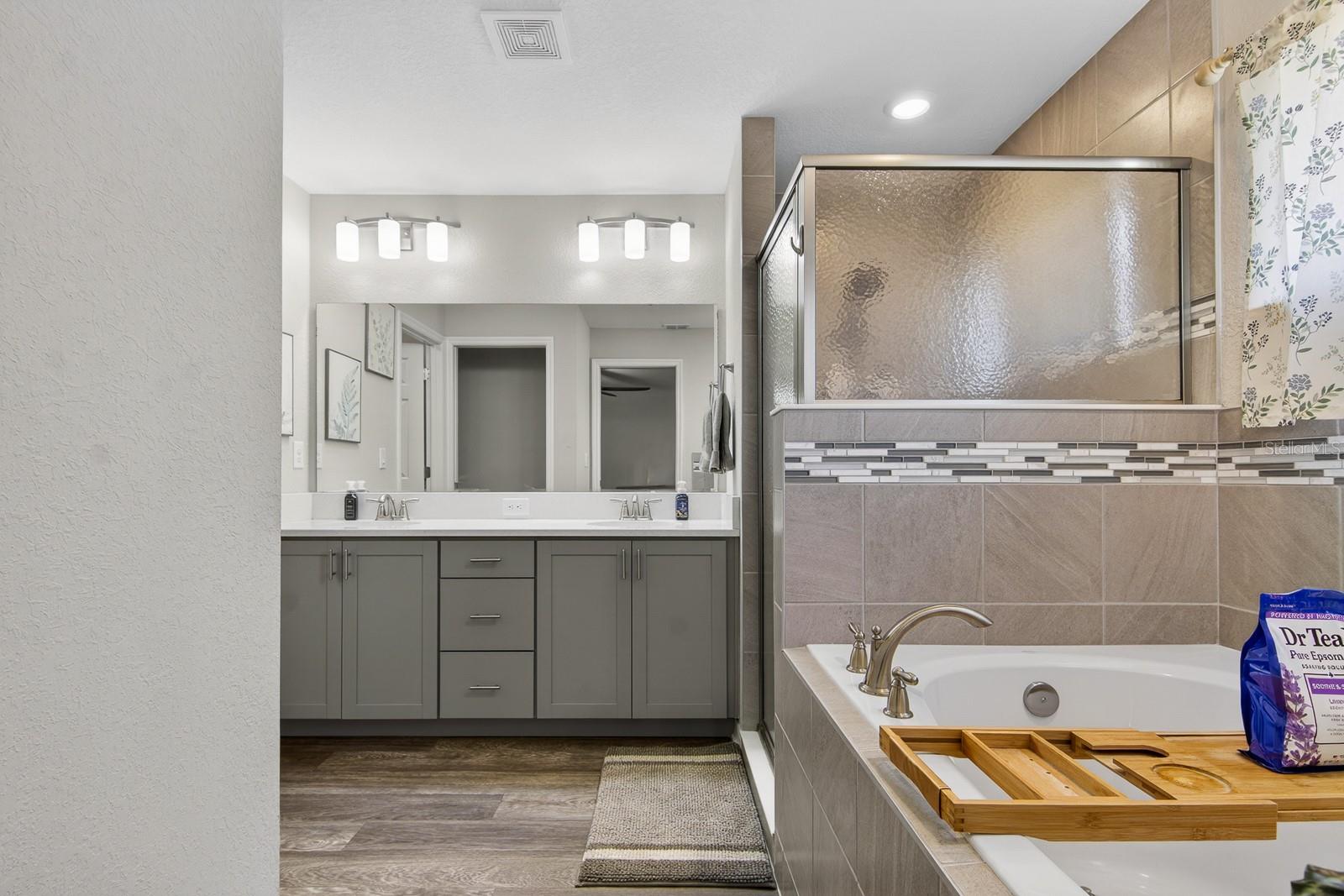 RIDGEWOOD WEST - Residential