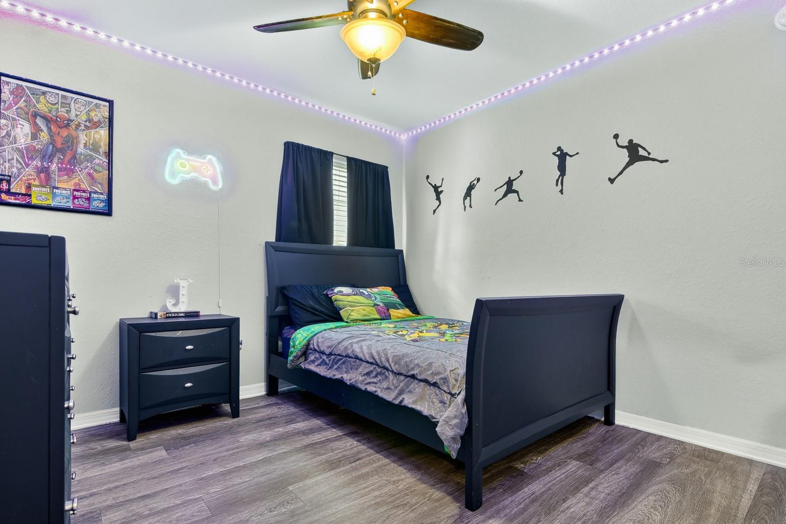 RIDGEWOOD WEST - Residential