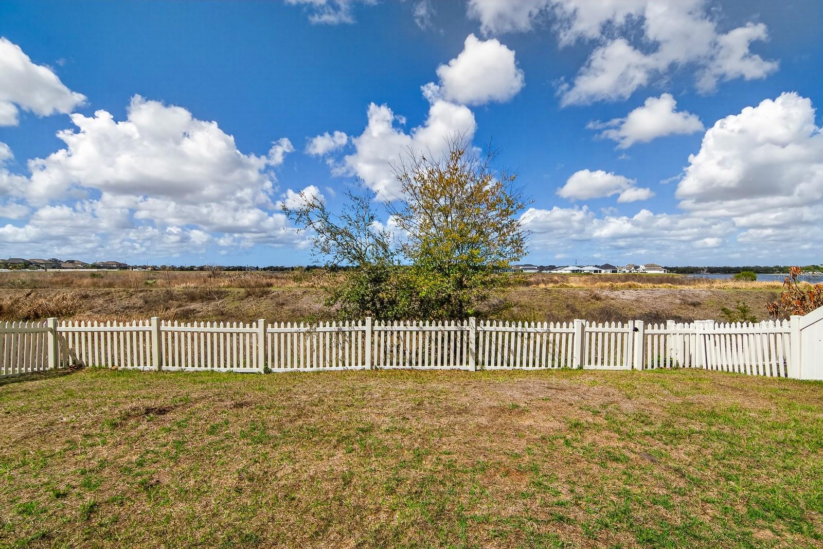 RIDGEWOOD WEST - Residential