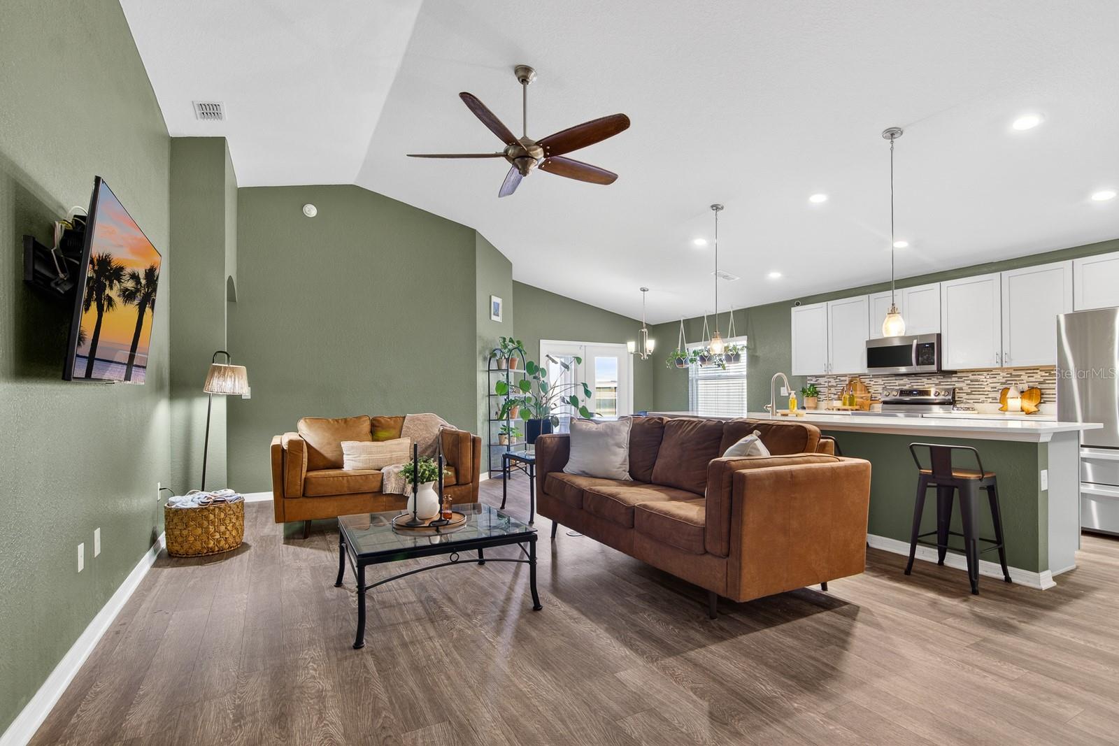 RIDGEWOOD WEST - Residential