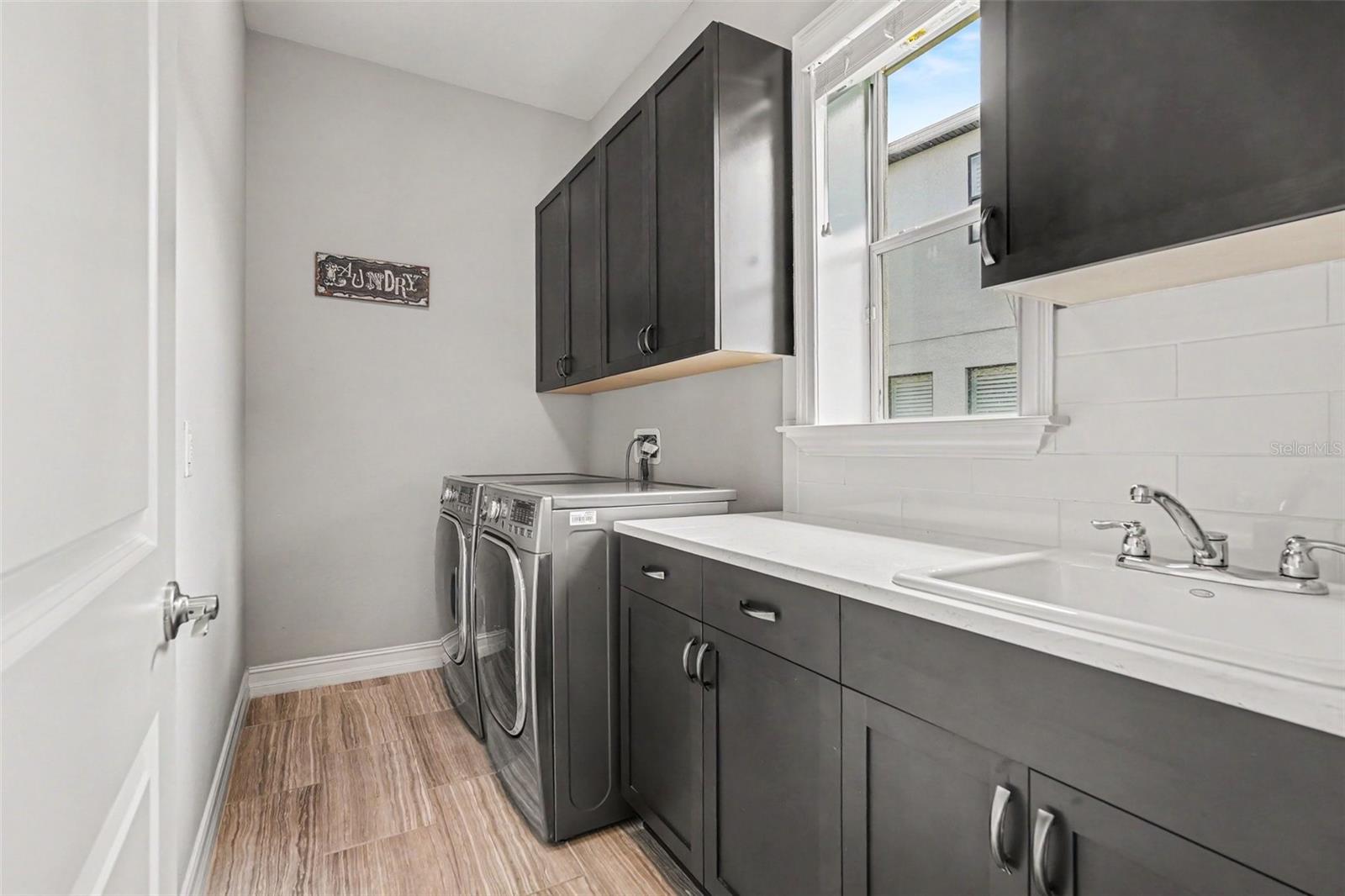 ESTANCIA PH 1C - Residential