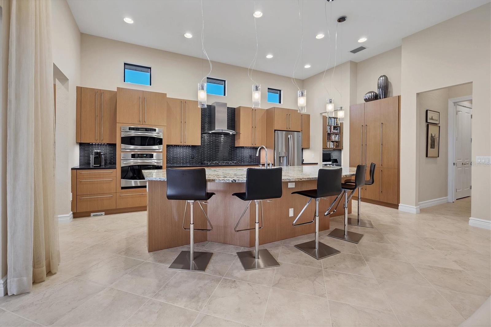 COUNTRY CLUB EAST AT LAKEWD RNCH OO1&2 - Residential