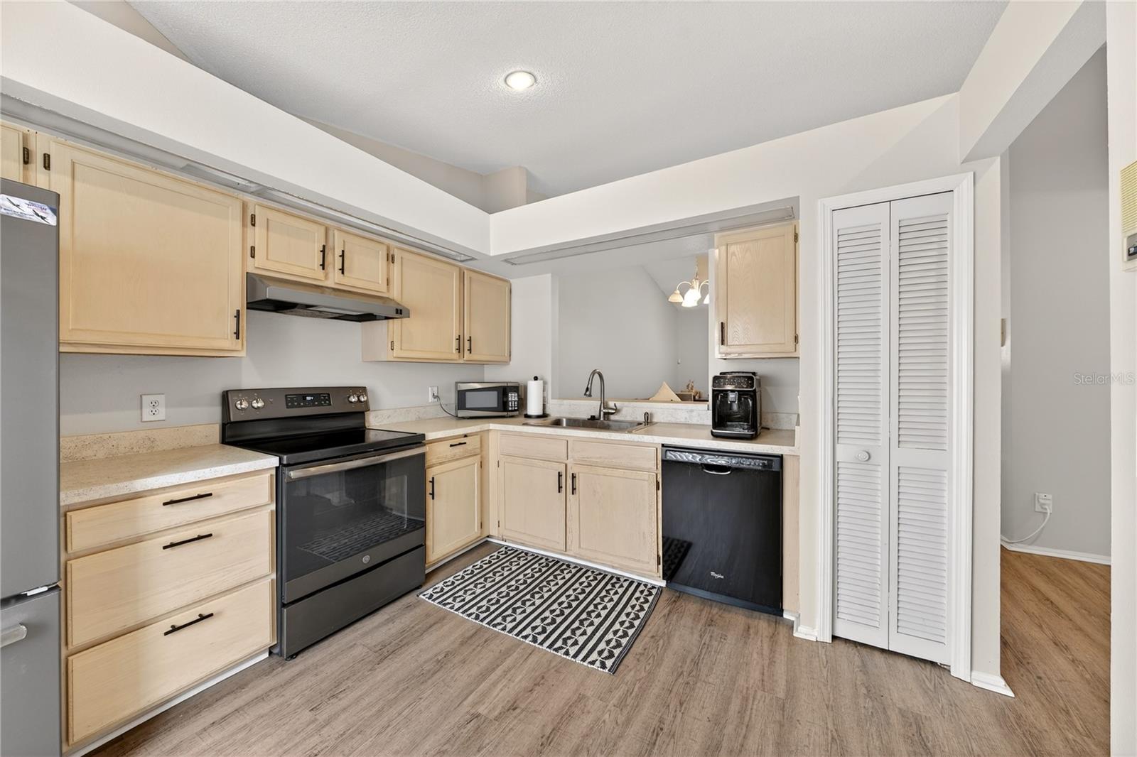 ISLAND COVE VILLAS PH 2 - Residential