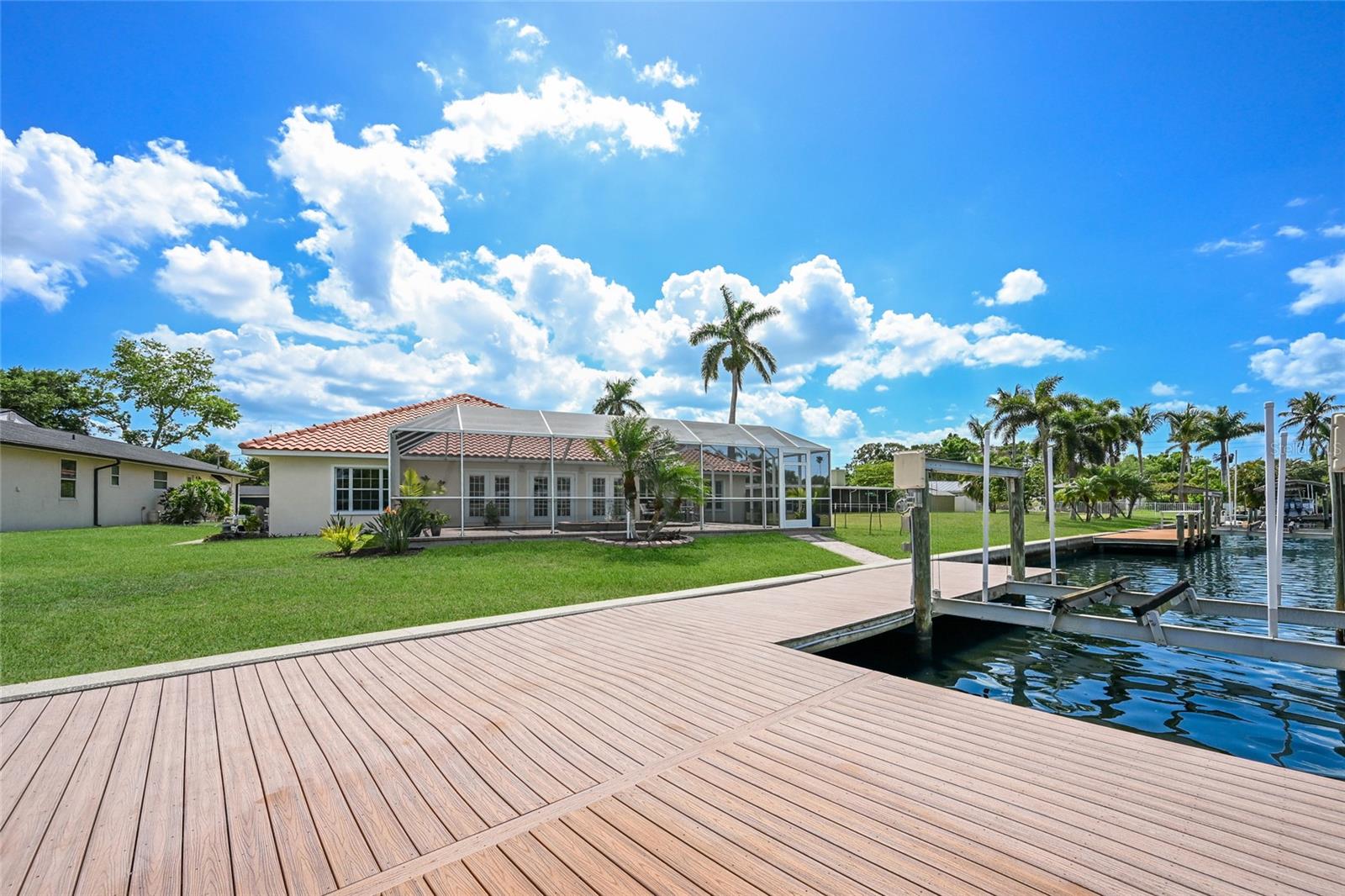 REPLAT OF BONAIRE BAYOU - Residential