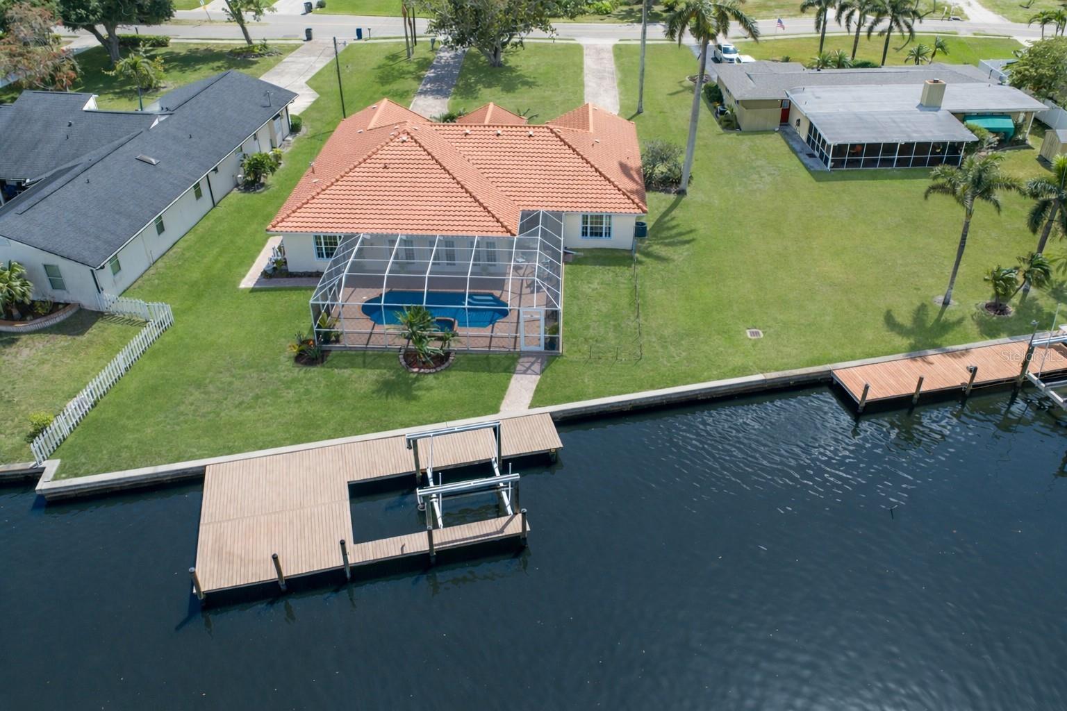 REPLAT OF BONAIRE BAYOU - Residential