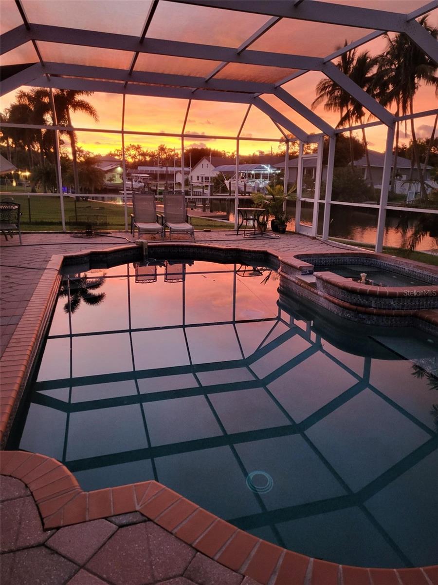 REPLAT OF BONAIRE BAYOU - Residential