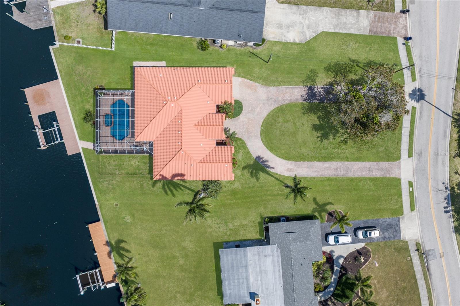 REPLAT OF BONAIRE BAYOU - Residential