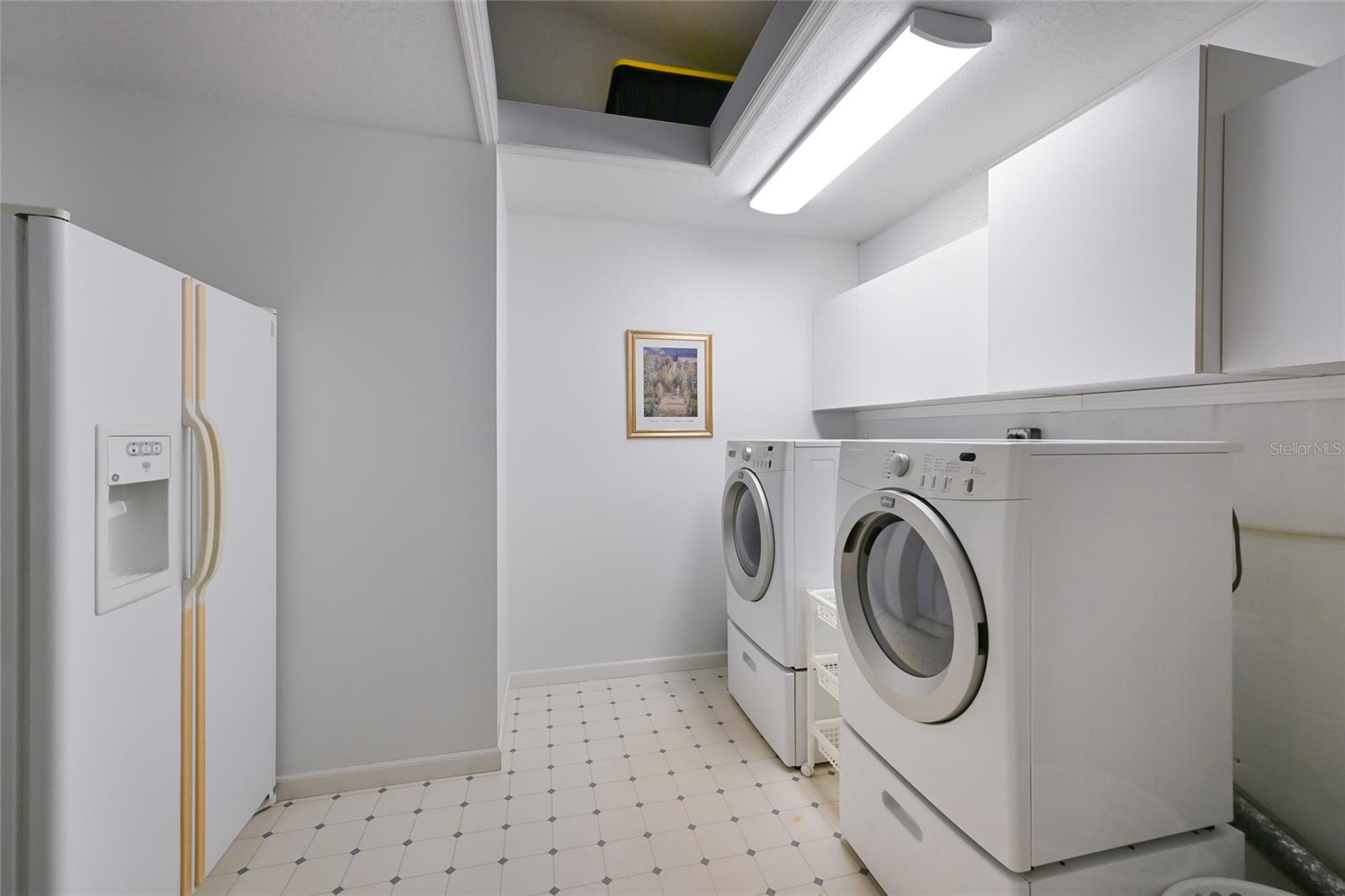 REPLAT OF BONAIRE BAYOU - Residential