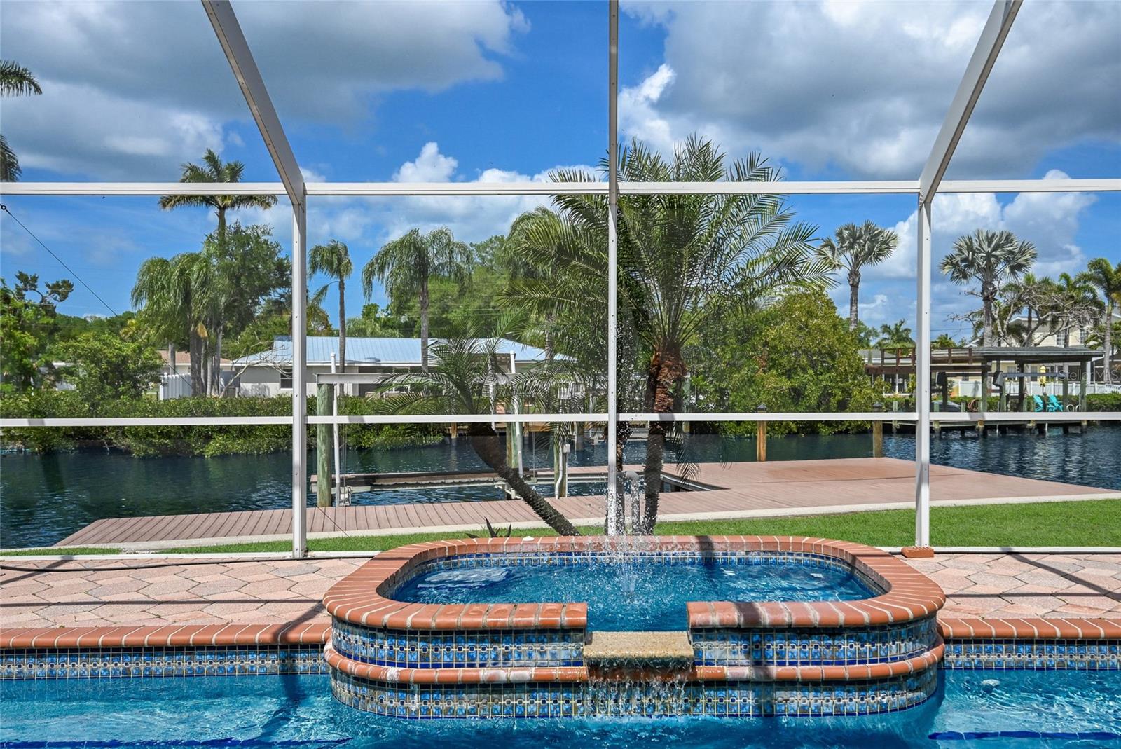 REPLAT OF BONAIRE BAYOU - Residential