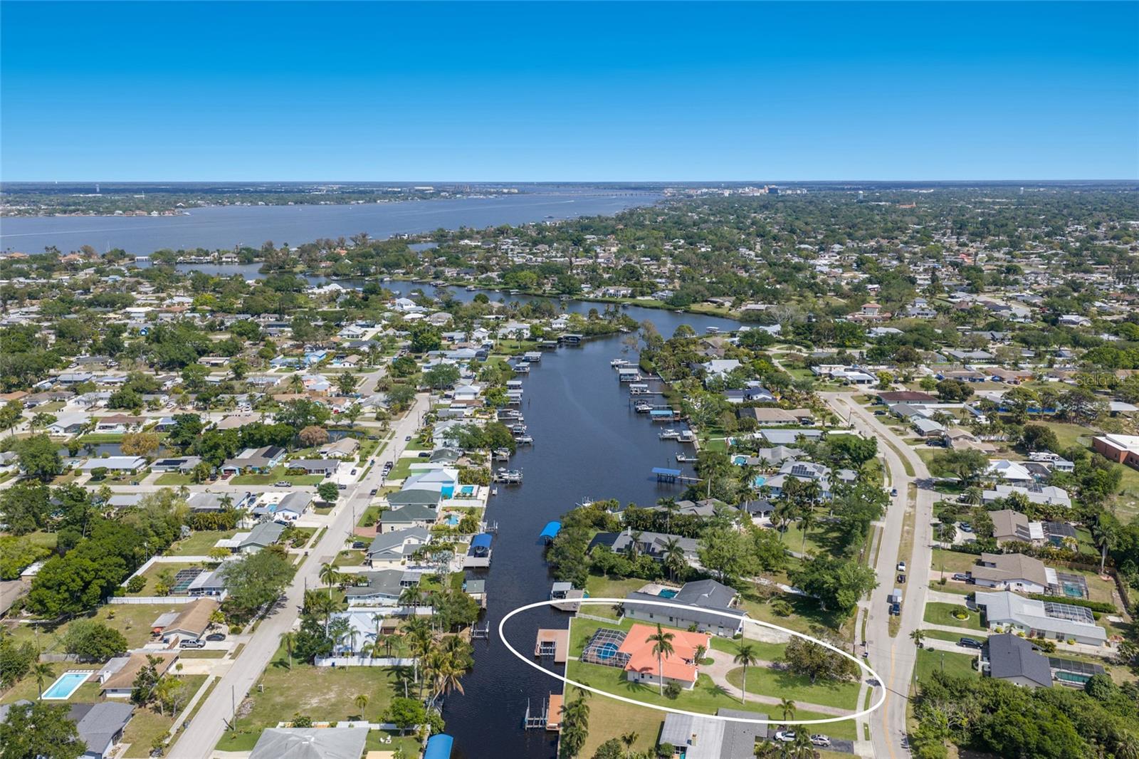 REPLAT OF BONAIRE BAYOU - Residential