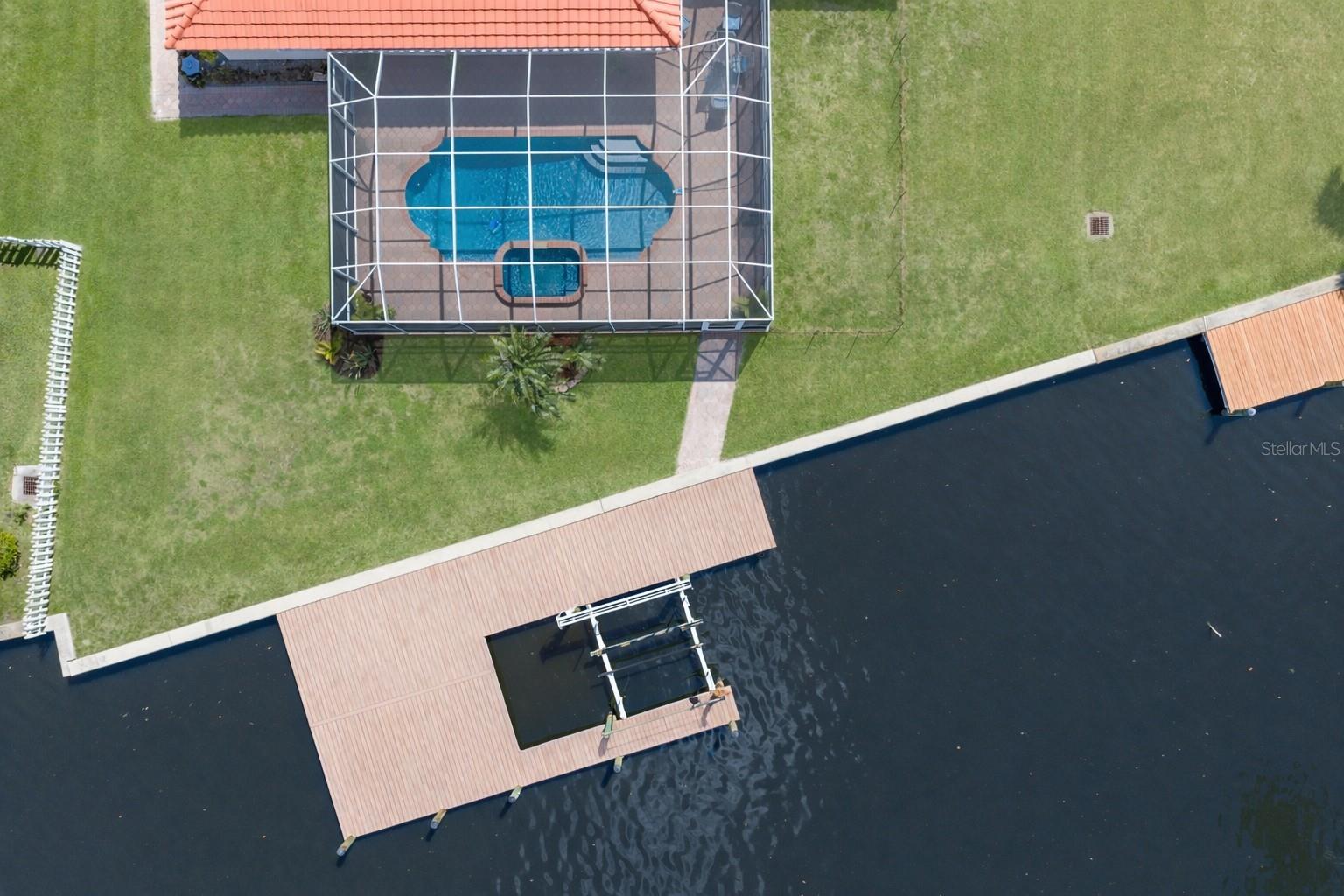 REPLAT OF BONAIRE BAYOU - Residential