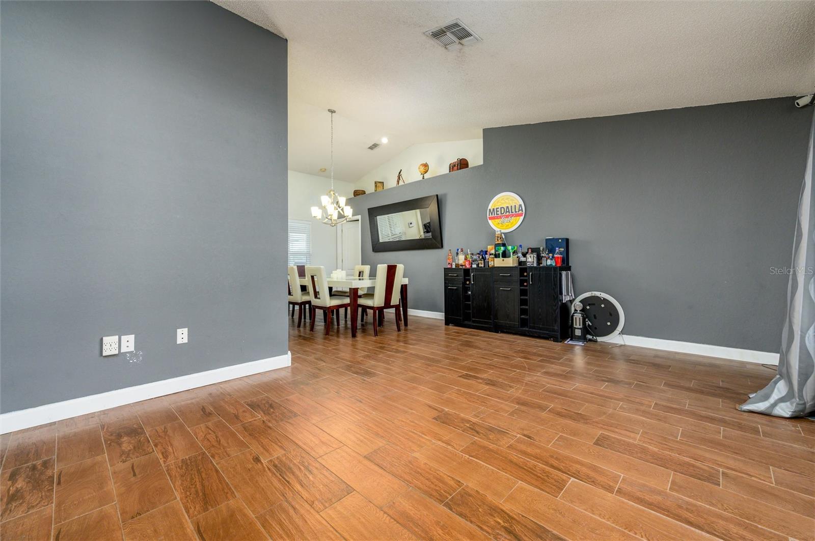 10149 BRIAR CIRCLE