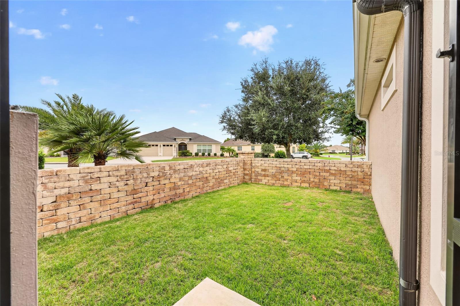 2084 NORDIC LANE