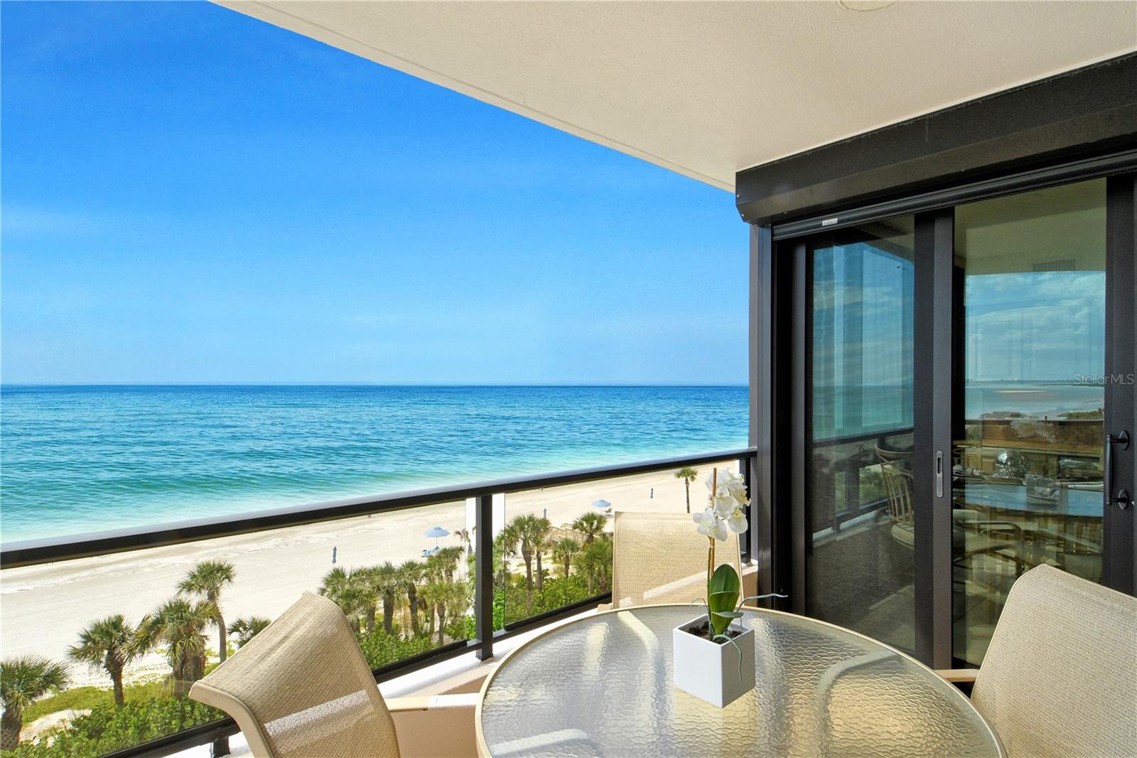 SANCTUARY I - Residential