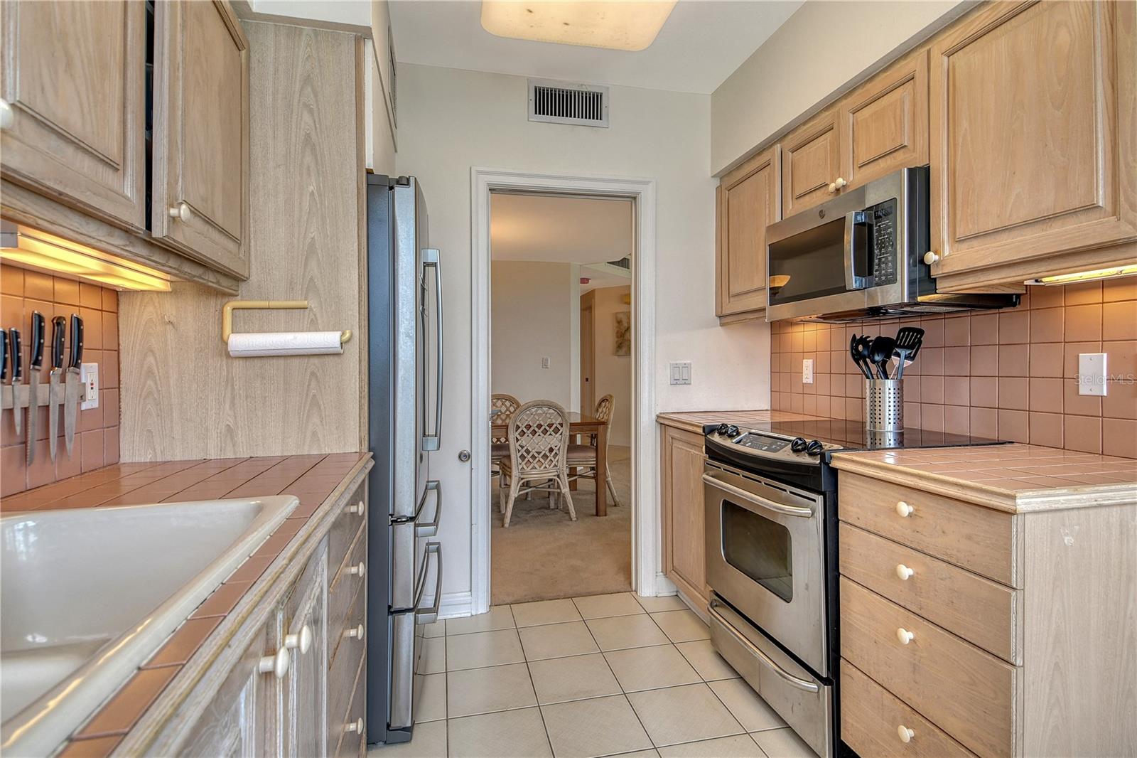 SANCTUARY I - Residential
